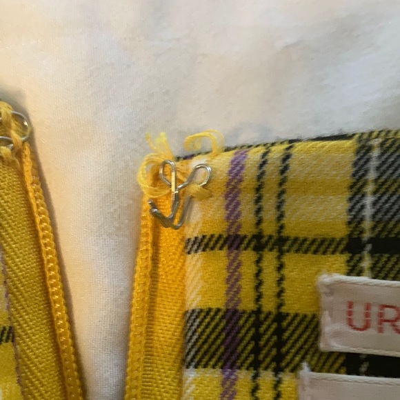 Plaid Mini skirt - Picture 3 of 5